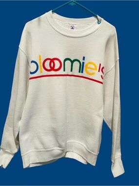 "bloomie's"  White Crewneck Sweatshirt | Size Large